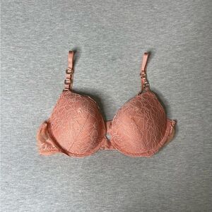 Victoria’s Secret Very Sexy Lace Ring Push-up Bra - 36B